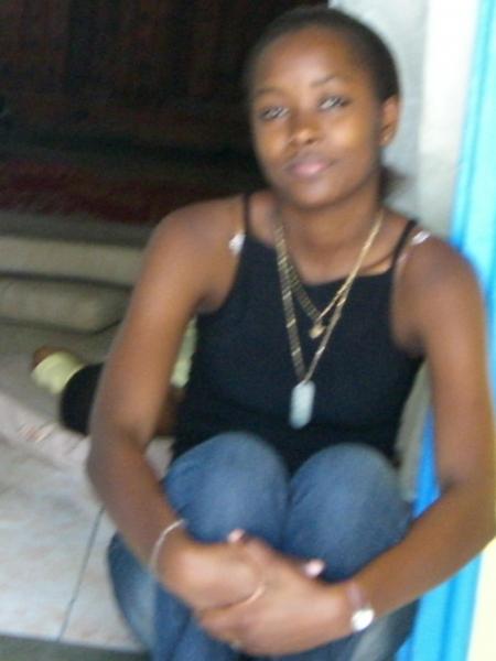 A NEW FRIEND. SHE'S TOO COOL